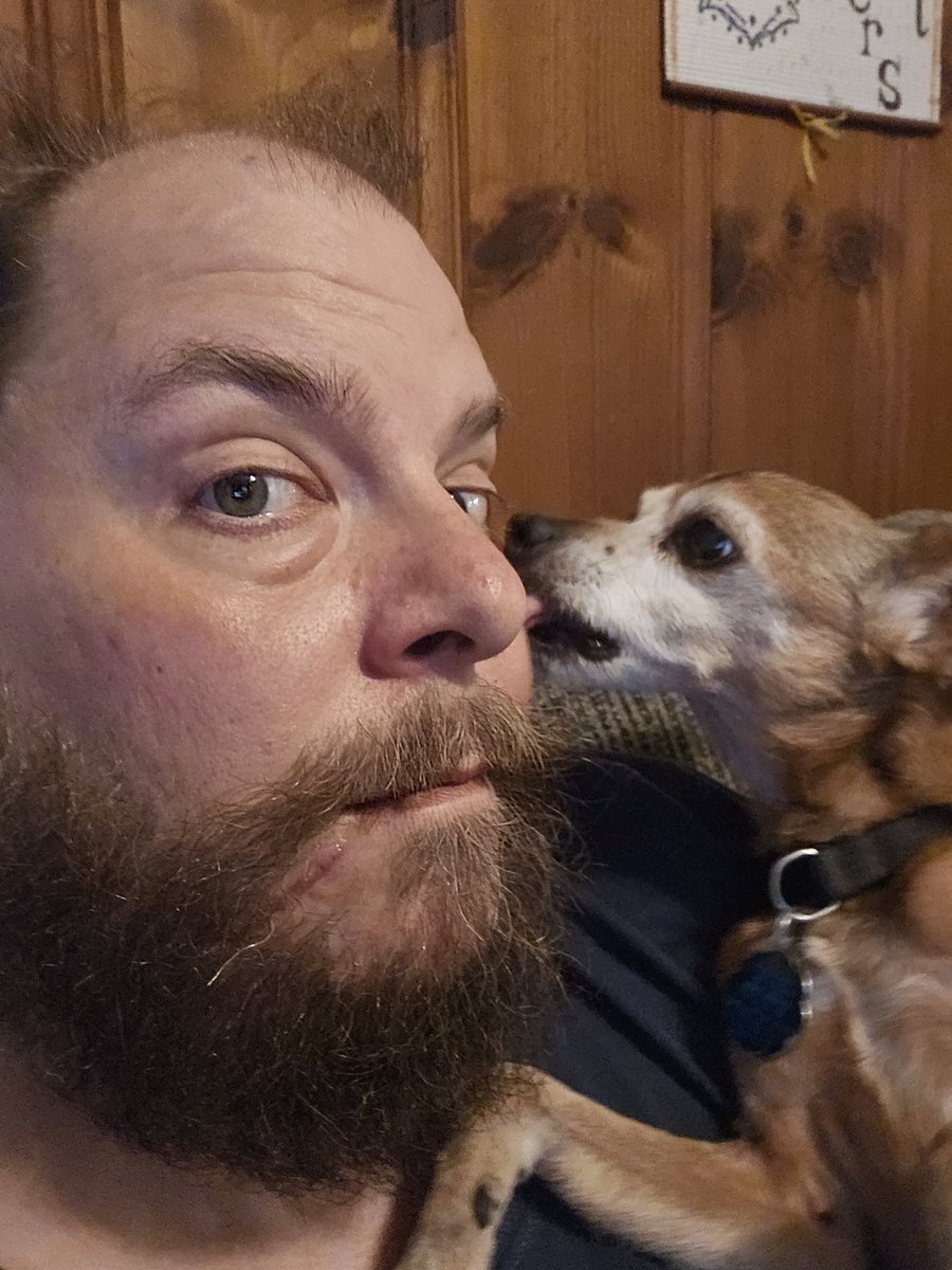 DouglasONeilJr's tweet photo. I've lost #HoratioPCanine - my buddy of almost 15 years. This is my last photo with him - 15-JUN-2023.

Horatio Purvis Canine
b. 29-MAR-2007
a. 04-OCT-2008 @TheGBHS
d. 17-JUN-2023

"Good night sweet prince: and flights of angels sing thee to thy rest!" - Horatio, "Hamlet" V.2 https://t.co/MXbsKFegia