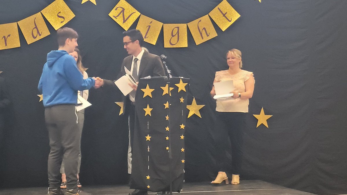 JMDemko School tweet media