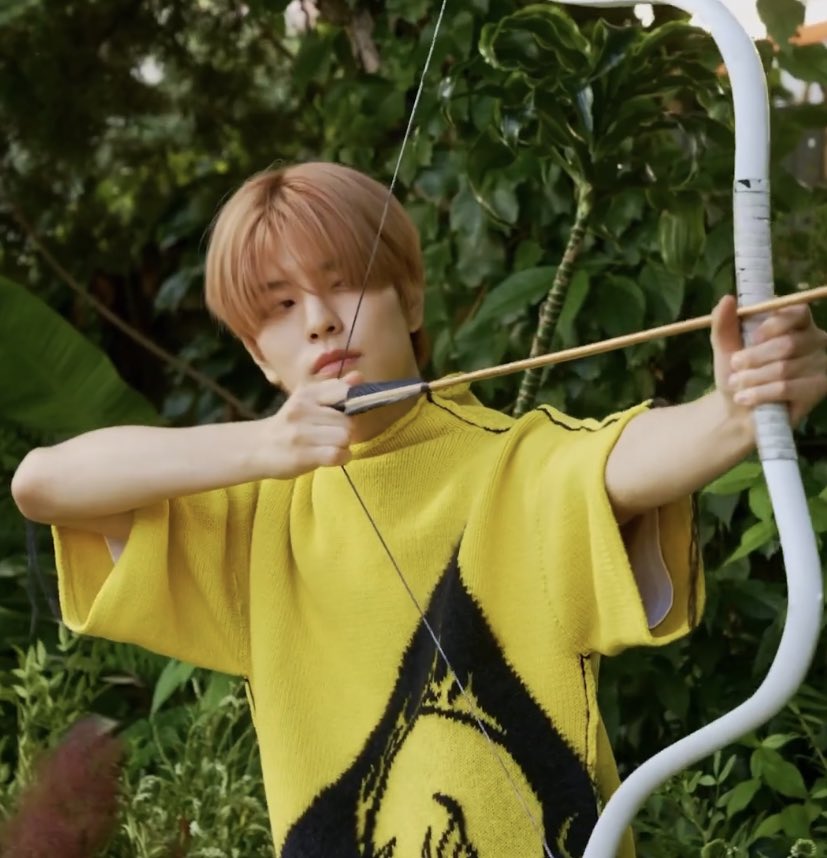 kim seungmin in yellow 🏹💛