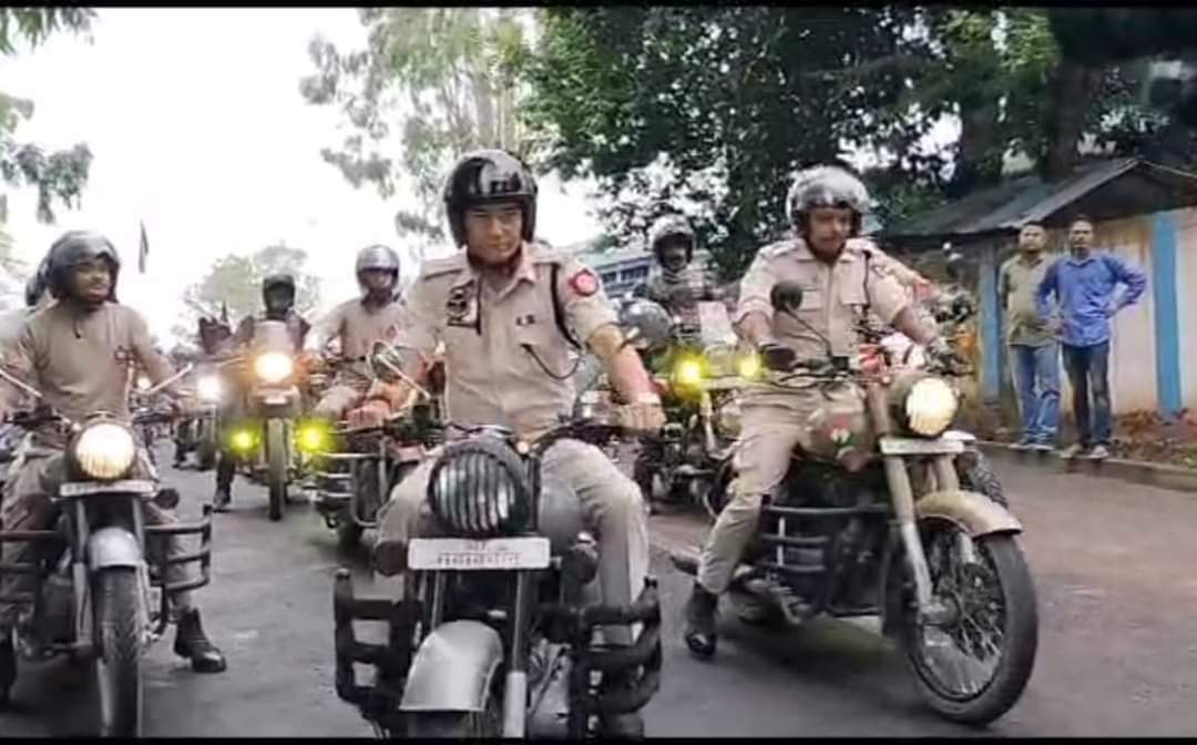 NEpublish24's tweet photo. Superintendent of Police Karbi Anglong Leads Youthful Bikers in Anti-Drug Awareness Bike Rally
Details: https://t.co/kkryvwYY9R https://t.co/MeMkFT5Gr7