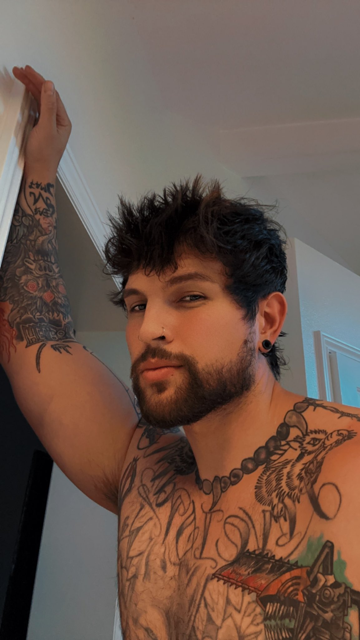 TW Pornstars - 1 pic. Trevor_wagner. Twitter. Before and after. 3:10 AM