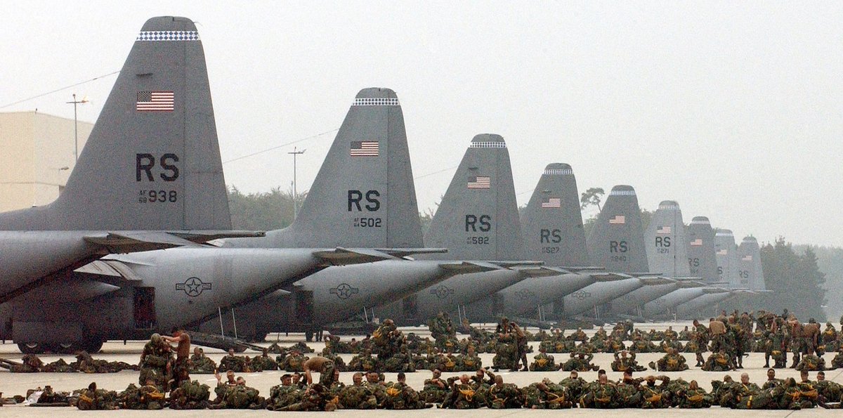 Mighty Hercules…#avgeeks #aviation  US Army (USA) Soldiers from the 173rd Airborne Brigade, Vicenza, Italy, wait and rest prior to boarding 9 US Air Force (USAF) C-130 Hercules cargo aircraft from the 37th Airlift Squadron (AS). Credit: Expert Infantry