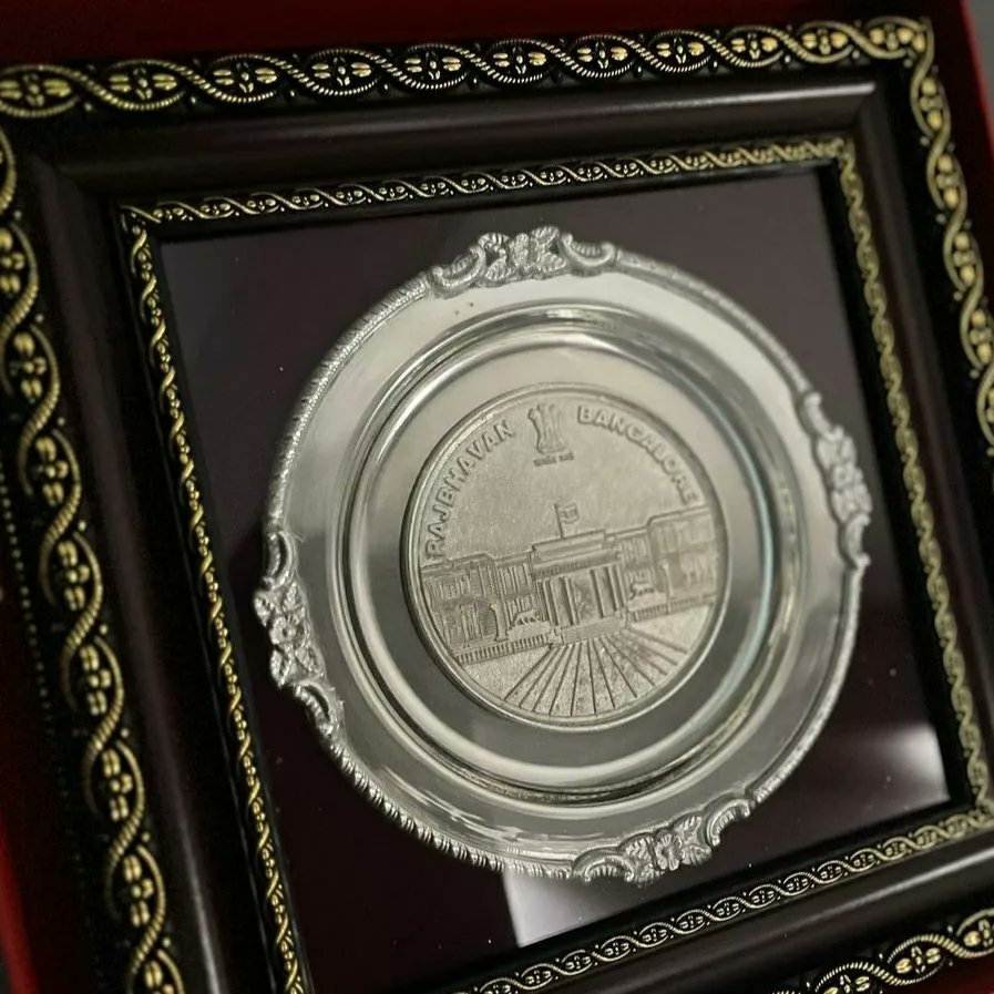 Bangalore Times (@bangaloretimes1) on Twitter photo .<a href="/AindritaR/">Aindrita Ray</a> received felicitation from Karnataka governor Thawar Chand Gehlot for her contribution towards Kannada cinema industry
#aindritharay #Sandalwood #kannadaactress #Kannadafilmindustry #KFI .<a href="/AindritaR/">Aindrita Ray</a> received felicitation from Karnataka governor Thawar Chand Gehlot for her contribution towards Kannada cinema industry
#aindritharay #Sandalwood #kannadaactress #Kannadafilmindustry #KFI