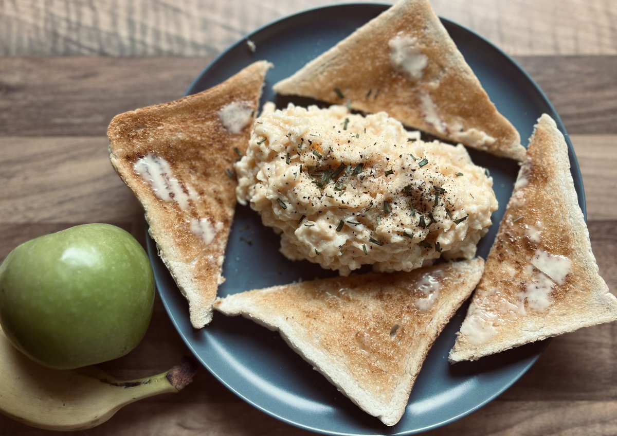 𝕁𝕦𝕚𝕔𝕪_𝕁𝕒𝕟𝕖_𝕌𝕂 on Twitter: "🥚"