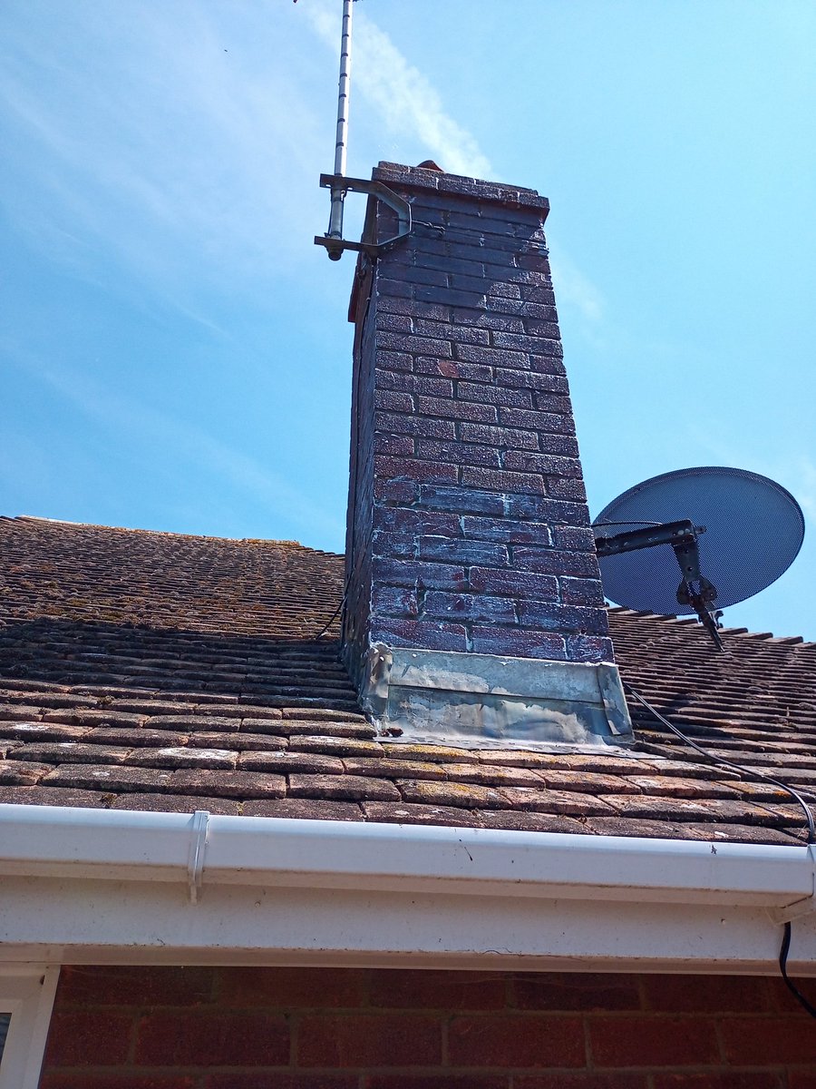 Impressed with the Stormdry waterproofing cream. A little goes a long way ! Getting this done before the solar panels are fitted plus there was a water ingress issue. A beautiful sunny day in Ferring, West Sussex. 😎
#Stormdry, #Waterproofing, #Chimney,