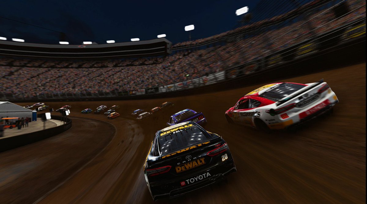 NASCAR Heat 5 2022 update has Bristol Dirt