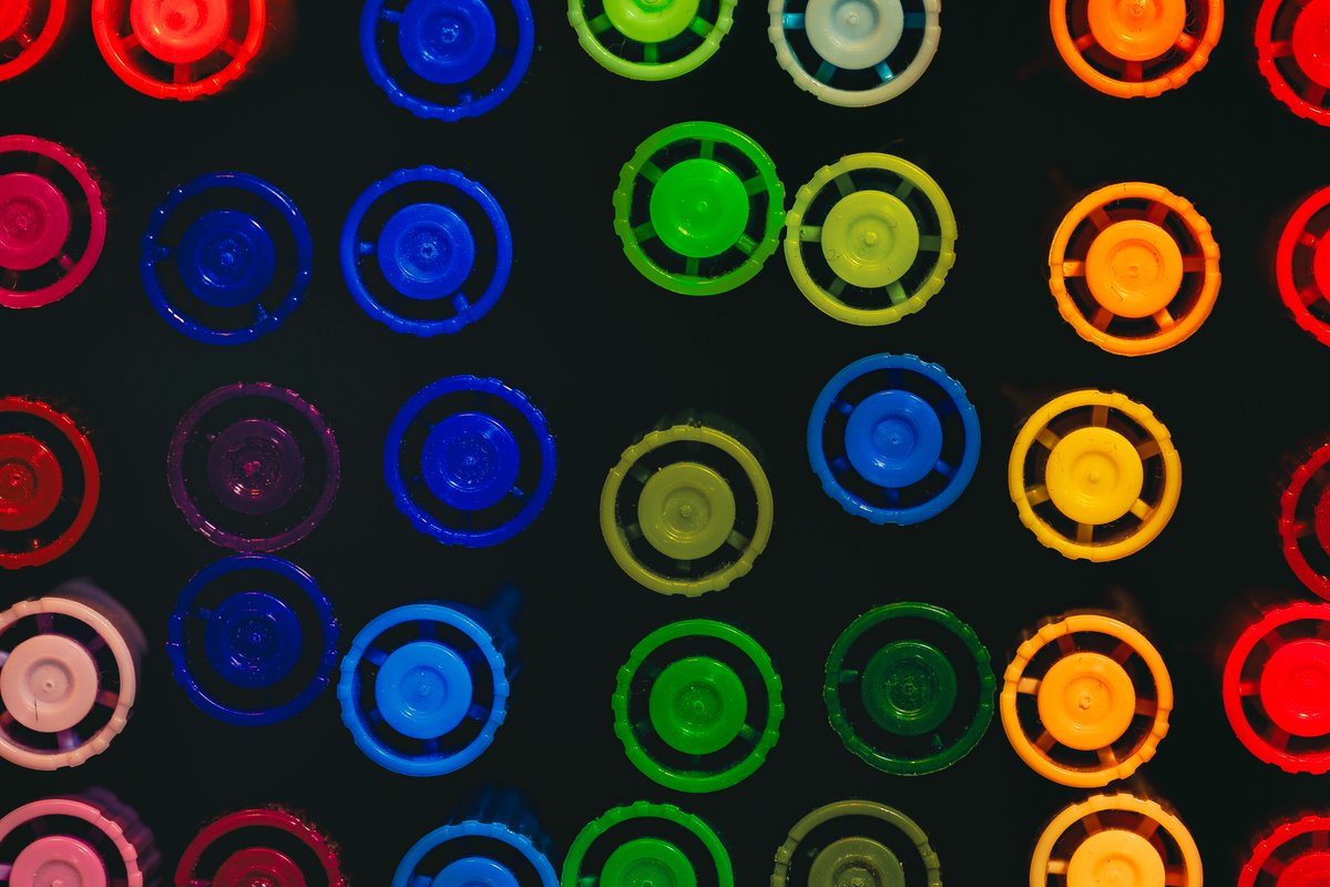 Day 283/365 Photo Challenge

Caps to Colored Markers 

#365photochallenge  #photoaday  #fmsphotoaday  #photoadaychallenge  #fineartphotography  #fineart  #fineart_photobw  #finearts  #fineartwedding  #fineartphoto  #fineartphotographer  #fineartist  #abstractart  #abstractartist