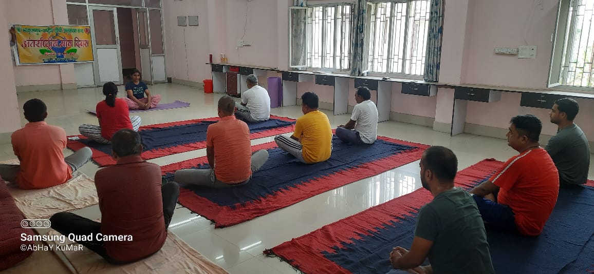 ICARNRCL's tweet photo. राष्ट्रीय लीची अनुसंधान केंद्र में 9वें अंतर्राष्ट्रीय योग दिवस समारोह की झलकियां
इस वर्ष, अंतर्राष्ट्रीय योग दिवस 2023 का विषय 'वसुधैव कुटुम्बकम के लिए योग' है, जो कि 'एक पृथ्वी, एक परिवार और एक भविष्य' के लिए हमारी सामूहिक आकांक्षा को प्रभावी ढंग से दर्शाता है।
#Yoga #IDY2023 https://t.co/ejOQWoPEq6