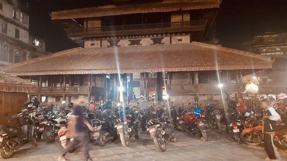 sudeepshree's tweet photo. No Thelas. No street vendors.
Our Kathmandu is just for bikes. https://t.co/IKQxob3gSn
