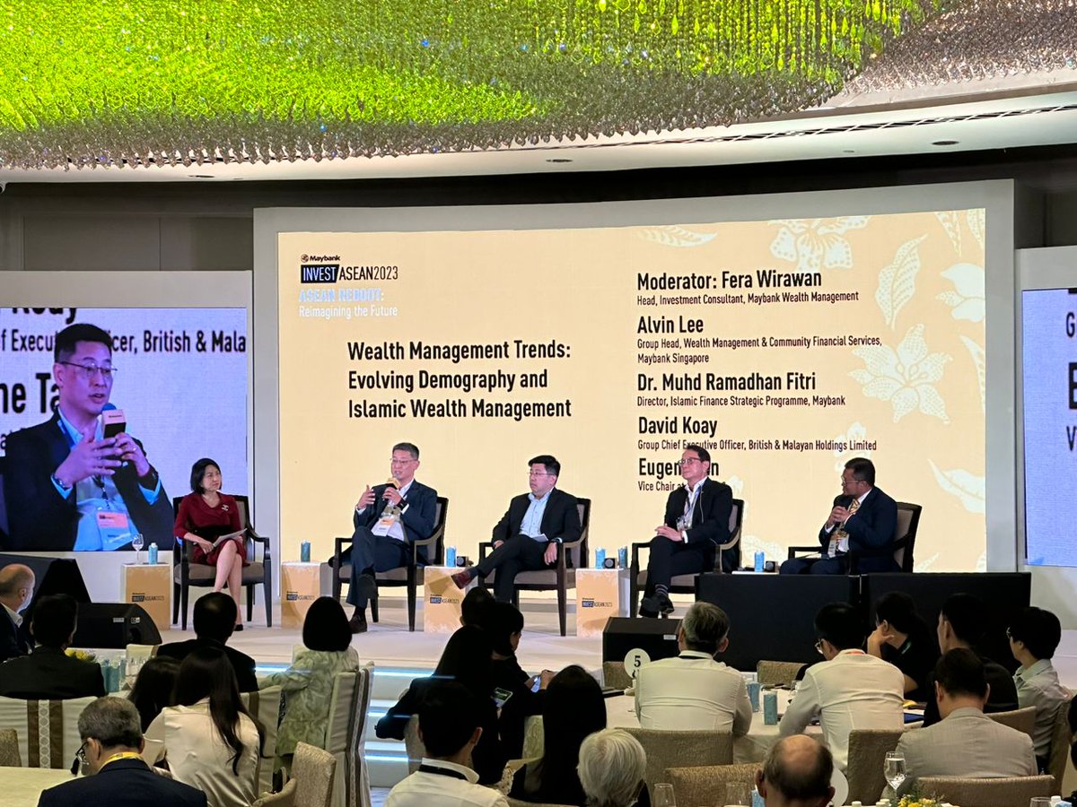 MyMaybank's tweet photo. Speaking now at #InvestASEAN 2023! Our panellists share their insights into the evolving demography of ASEAN and the growth of wealth management. Follow this fascinating conversation which also includes Islamic Wealth Management. 

(1/2) https://t.co/xQ9ZJMSjwL