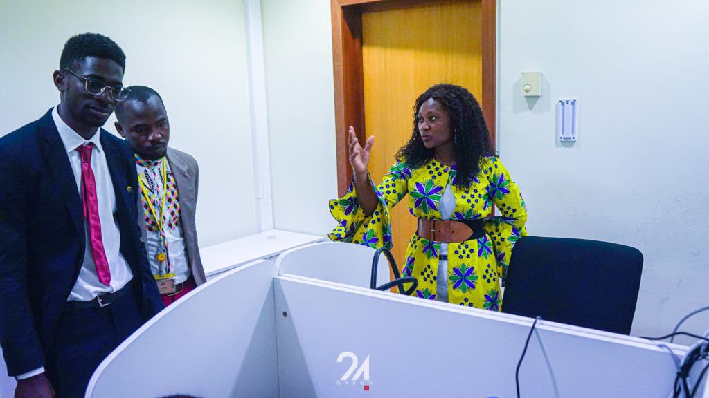 ongddb's tweet photo. En vue de mieux connaitre #Gabon24, partenaire dans le cadre de la #Corporete #championchip, une visite guidée de l'entreprise a été effectué le vendredi 16 juin, suivi d’une séance de travail sur la formalisation du partenariat entre Gabon 24 et l’ONG DDB
#Gabon24
#RGEDD https://t.co/CFvWd7wPNf