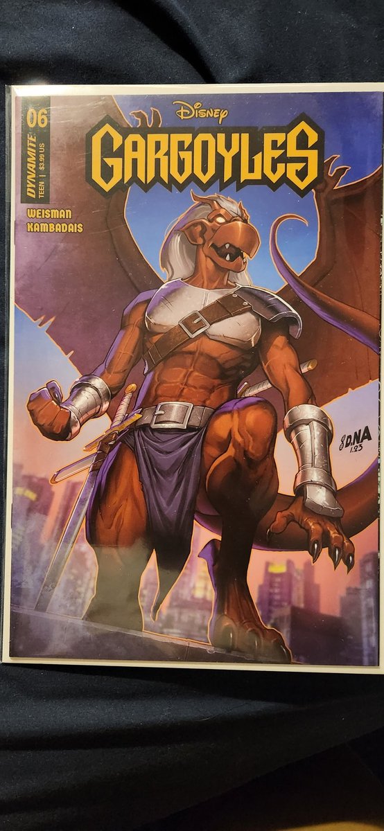 Just bought the latest gargoyles comic... they know their demographic, for sure