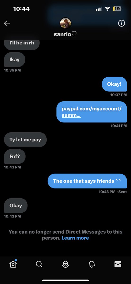 ANIMEWAIFUSS's tweet photo. I got scammed by @/sanrios_cat 🕴️so uh yeah that’s their user and the message is on my other acc I messaged them from https://t.co/2WttqmYSSM
