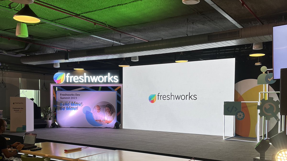 meetvivekraja's tweet photo. I’m at @FreshworksInc Developer Summit 2023, powered by @awscloud.
@zachjonesnoel #BuildMoreBeMore https://t.co/KE62efQ6N0