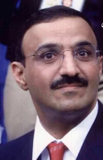 اللهم إن أبي كان رحيمًا فارحمه برحمتك وكان كريمًا فأكرم نُزله، وكان طيب القلب فطيّب مرقده، و ابعثه كما كان في دنيانا باسمًا طيّبًا مستبشرًا ، اللهم ارحم من استوفيت أجله وأخذته من بين أهله وأنت وحدك تعلم ألم فقده، وعافه واعفُ عنه و اجمعنا به في جناتك يارب العالمين