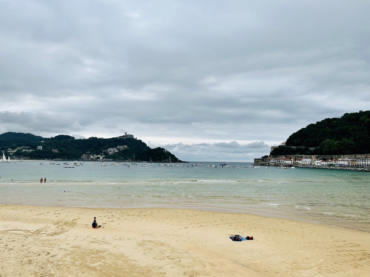 RHS French Dept tweet media