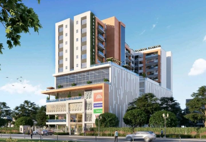 CPMMwangi's tweet image. The parklands mall coming up along forest lane.
#buildke