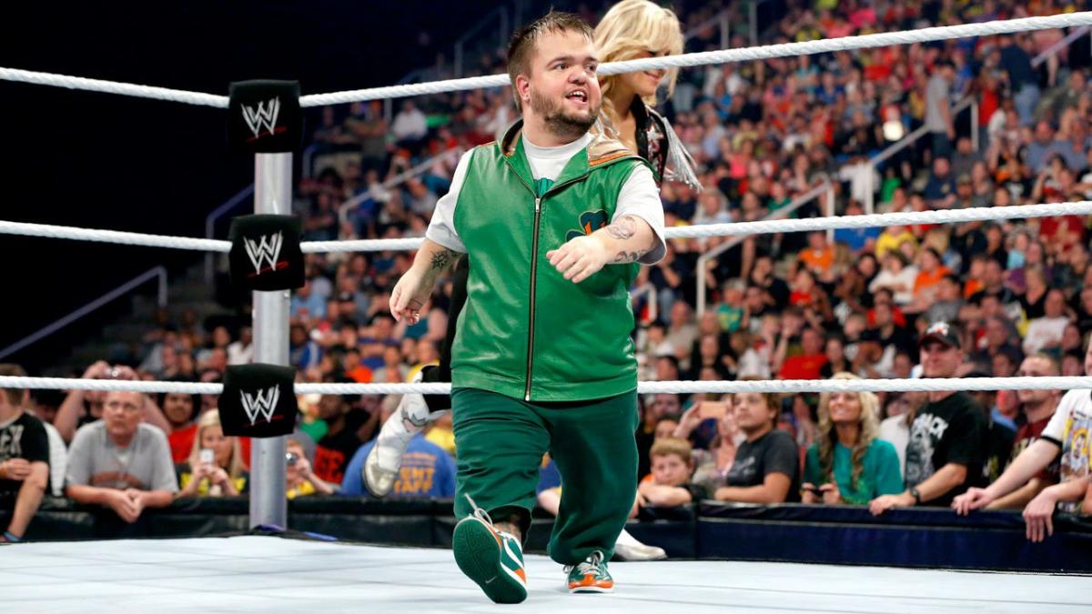CatchNewz on Twitter "Hornswoggle ne pense pas pouvoir remonter sur
