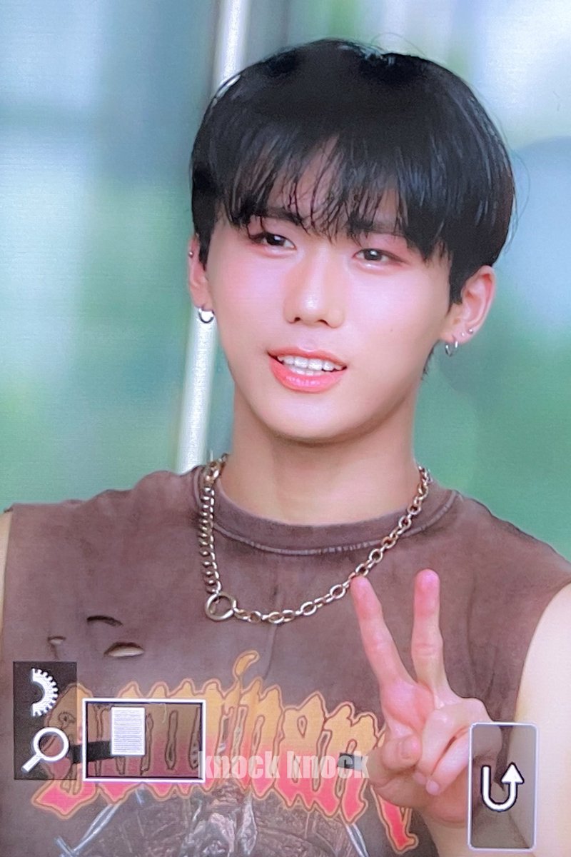 kkforkjh's tweet photo. 230621 쇼챔 미팬

볼터치 짱💕🥹

#종형 #JONGHYEONG 
#NINEtoSIX #나인투식스 #9to6
#디케이지 #DKZ @dkz_dy https://t.co/vep5qvs3ZA