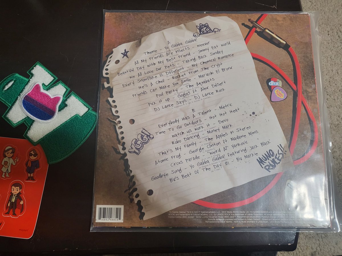PumpkinMetal31's tweet photo. Super Rad Mail Day!! 
The cheerard patch and Gerard outfit stickers are from @mapurlsyrup
And the bi pride cat patch is @giraffecatco 
I'm gonna bop around like crazy playing this record it's got so many great bands, but yeah obviously Every Snowflake's Different Just Like You ❄️ https://t.co/vRjWyClSVW