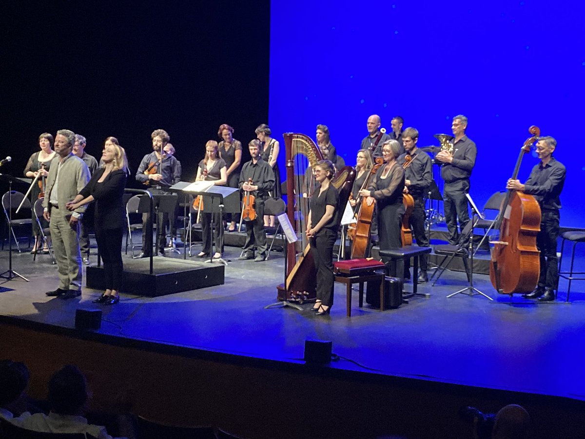 Très beau moment offert par Thibault de Montalembert et l’ensemble instrumental de la Mayenne pour marquer la 50ème édition des Nuits de la Mayenne au théâtre dès Ursulines. Rdv à partir du 17 juillet dans tout le département pour continuer à rire, nous émouvoir, rêver…