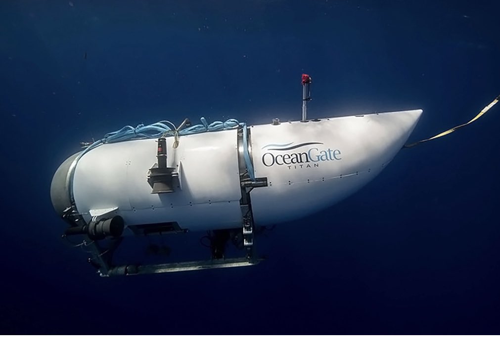 maminhouston's tweet photo. #Titanic #OceanGate #Titan #titanicsubmersible 
To imagine the extent of this horror is beyond most  of us! Instead of judging billionaires, millionaires, whatever, let us put #humanityandprayers before all.
May all the  good forces show a miracle within the #deepdarkwater! https://t.co/2w6tTQXTjR