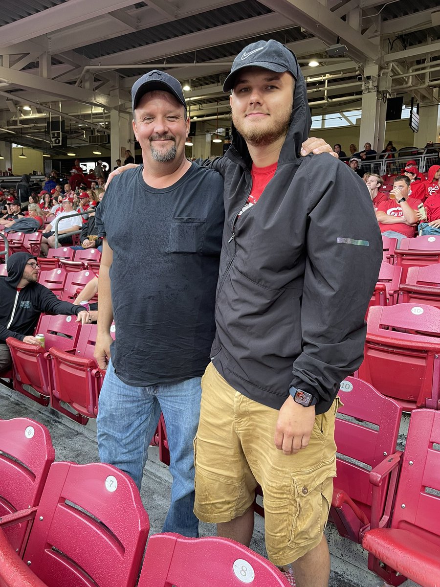 typetry20's tweet photo. The burnerrrr continues!! 😂 LETS GO REDS 🔥🔥 https://t.co/djb1cRufUa