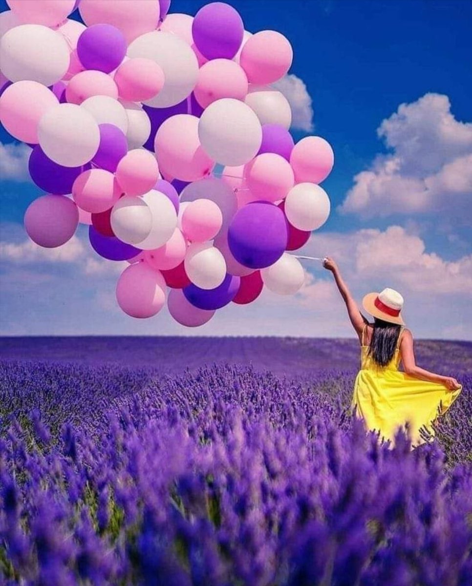 7Galina1's tweet image. Коли життя дає тобі сотню причин, щоб плакати, покажи йому, що в тебе є тисяча причин щоб посміхатися.