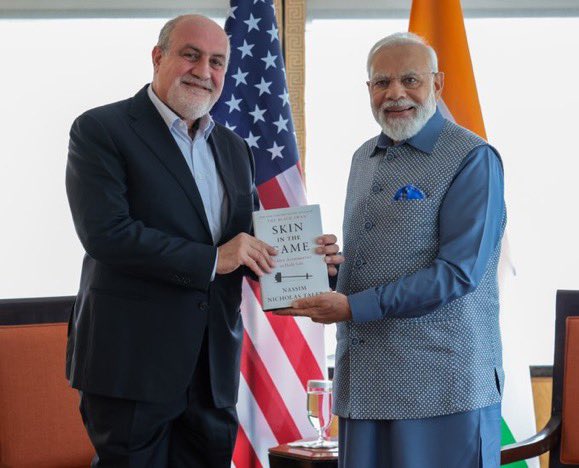 merabundelkhand's tweet photo. Prime Minister Shri @narendramodi engaged in captivating dialogues with distinguished statisticians, scholars, public intellectuals, scientists, and business leaders during his visit to the USA. Such exchanges foster innovation, collaboration, and progress.

 #ModiInUSA https://t.co/UBltgqVJ8Z