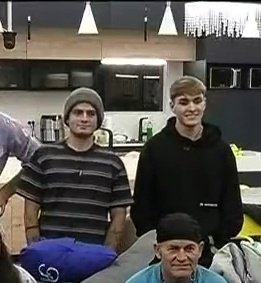 Ez3qu1eeel's tweet image. Tiesos🤨🏳️‍🌈 JAJAJ #Hans #Benja #Hansmin #GHChile #GranHermanoChile