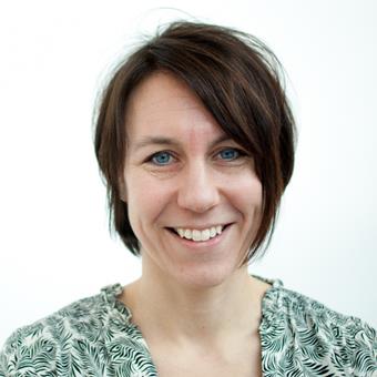 Resan mot en avhandling betyder inte bara att forskningsresultat mejslas fram. Även den som utför själva mejslandet formas av processen det innebär att bli forskare. 
– Jag är ju lärare, vem blir jag nu? frågade sig Filippa Millenberg <a href="/liu_universitet/">Linköpings universitet</a>: center.hj.se/center/encell/…