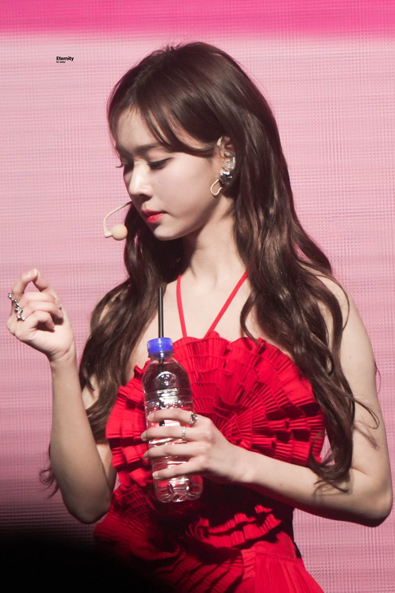 Eternity__0101's tweet photo. 230616 LDF   
🐶
#윈터 #WINTER 
#에스파 #aespa https://t.co/iJIeQb08xY