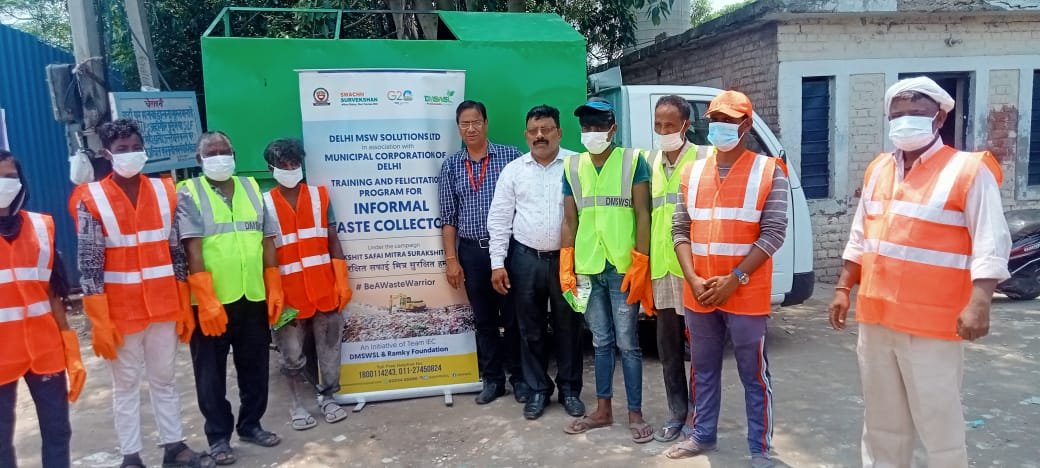 Swachh Survekshan MCD (@sbm_mcd) on Twitter photo A workshop cum registration of Informal Waste collectors By DMSWSL IEC team along with <a href="/DcClz/">Dy.Commissioner, Civil Lines Zone</a> at 80 futta Road.
#SwachhSurvekshan2023MCD
<a href="/LtGovDelhi/">LG Delhi</a>
<a href="/OberoiShelly/">Dr. Shelly Oberoi</a>
<a href="/GyaneshBharti1/">Gyanesh Bharti</a> A workshop cum registration of Informal Waste collectors By DMSWSL IEC team along with <a href="/DcClz/">Dy.Commissioner, Civil Lines Zone</a> at 80 futta Road.
#SwachhSurvekshan2023MCD
<a href="/LtGovDelhi/">LG Delhi</a>
<a href="/OberoiShelly/">Dr. Shelly Oberoi</a>
<a href="/GyaneshBharti1/">Gyanesh Bharti</a>