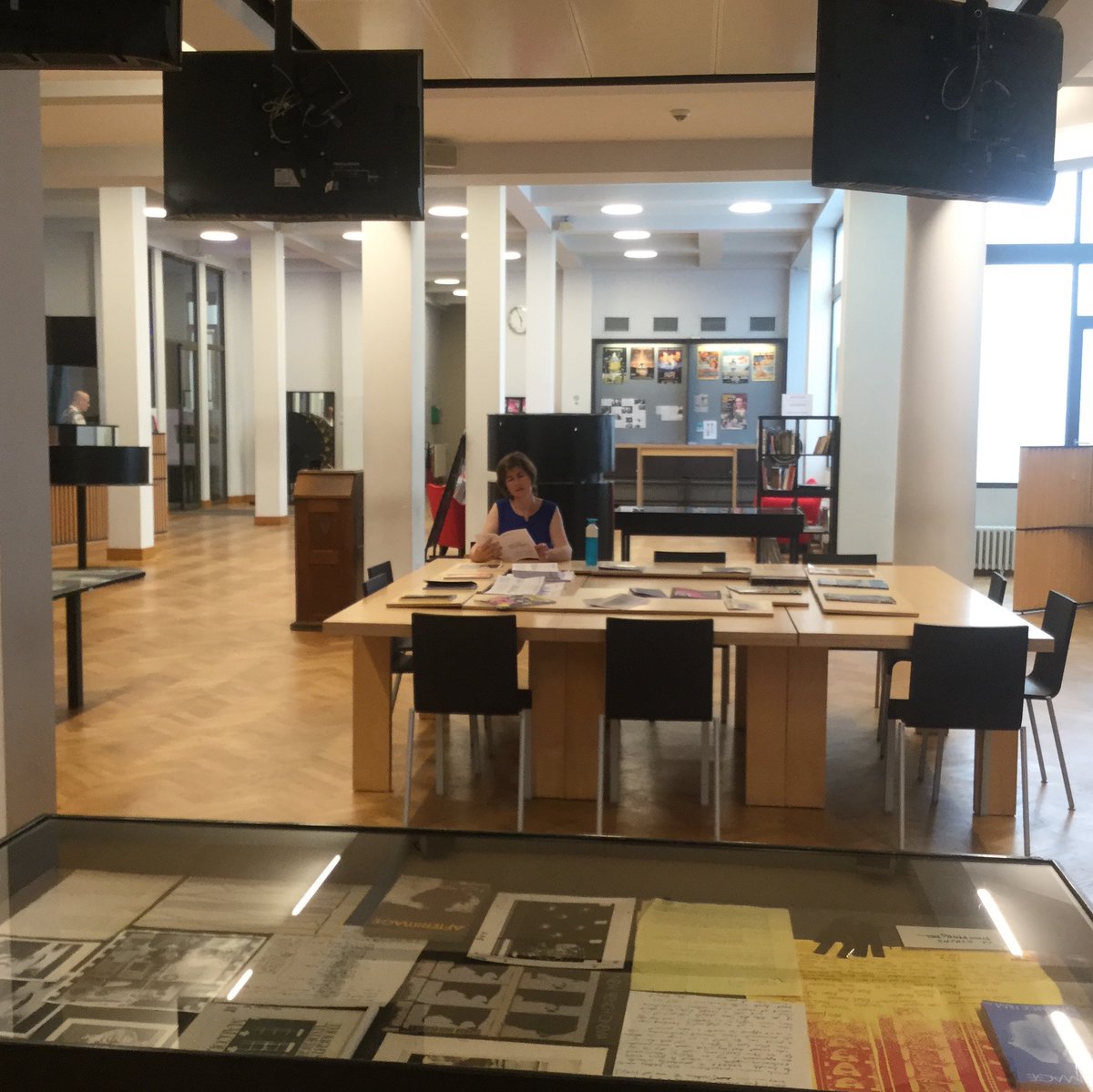 The Visible Press tweet media