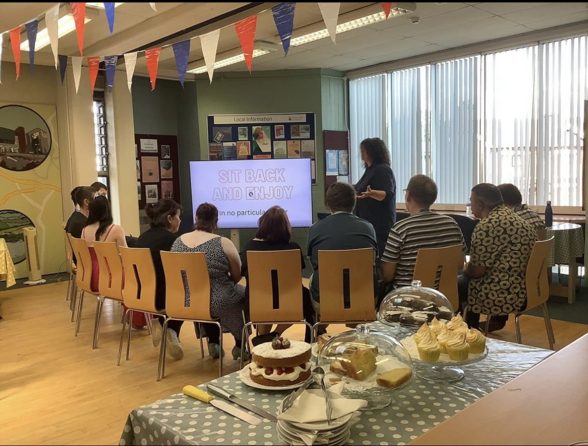 Earlier this week Novel Bites Cafe hosted an afternoon of celebration for their adult students that run the cafe on Mondays and Wednesdays  🎊 Well done to all the wonderful students for their hard work! 👏🏻🍰

#disabilityinclusion #winsfordcross #disabilityemployment