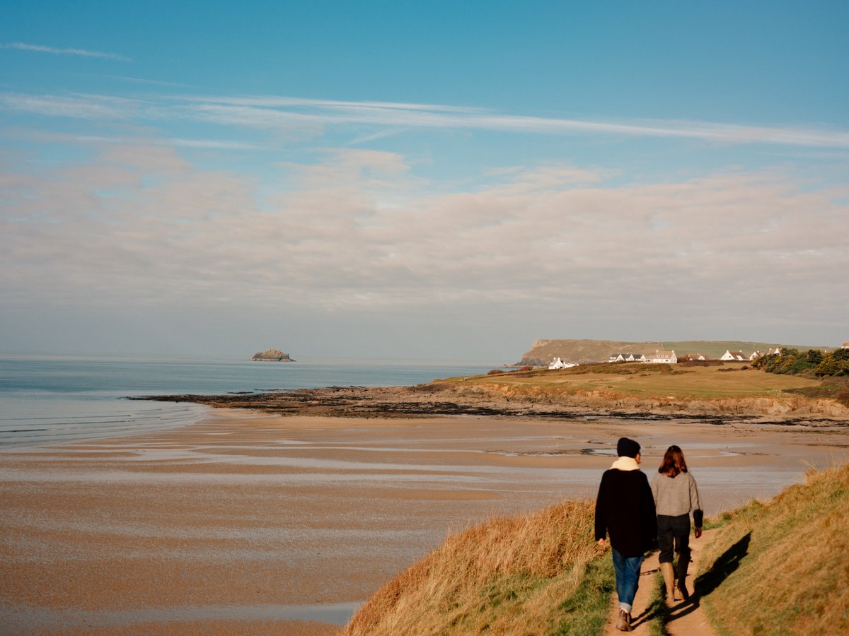 masseytravel's tweet photo. Highcliffe in North Cornwall are doing 15% off houses for June/July and August, such a great late deal! #latedeal #lateavailability https://t.co/o2oKoq3sCx https://t.co/Tih6eLJqf9