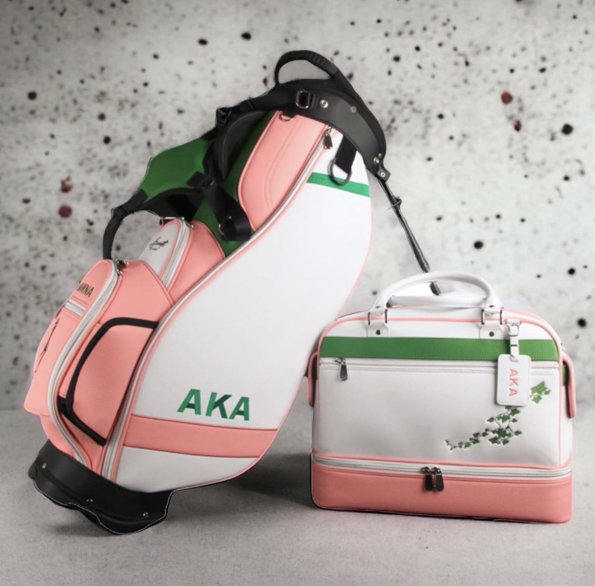 orcagolfbags's tweet photo. You know when itโs an ORCA bag. Unmistakably. Great stories are told with our bags.
#golflife #pga #mensgolf #golftournaments #womensgolf #golfpro #lpgatour #golfbag #travel #golfdudes #golfbabes #golfbagswag #sports #golfswing #golfswag #golfclub #golfmerchandise #golf https://t.co/Hadwa7o6uX