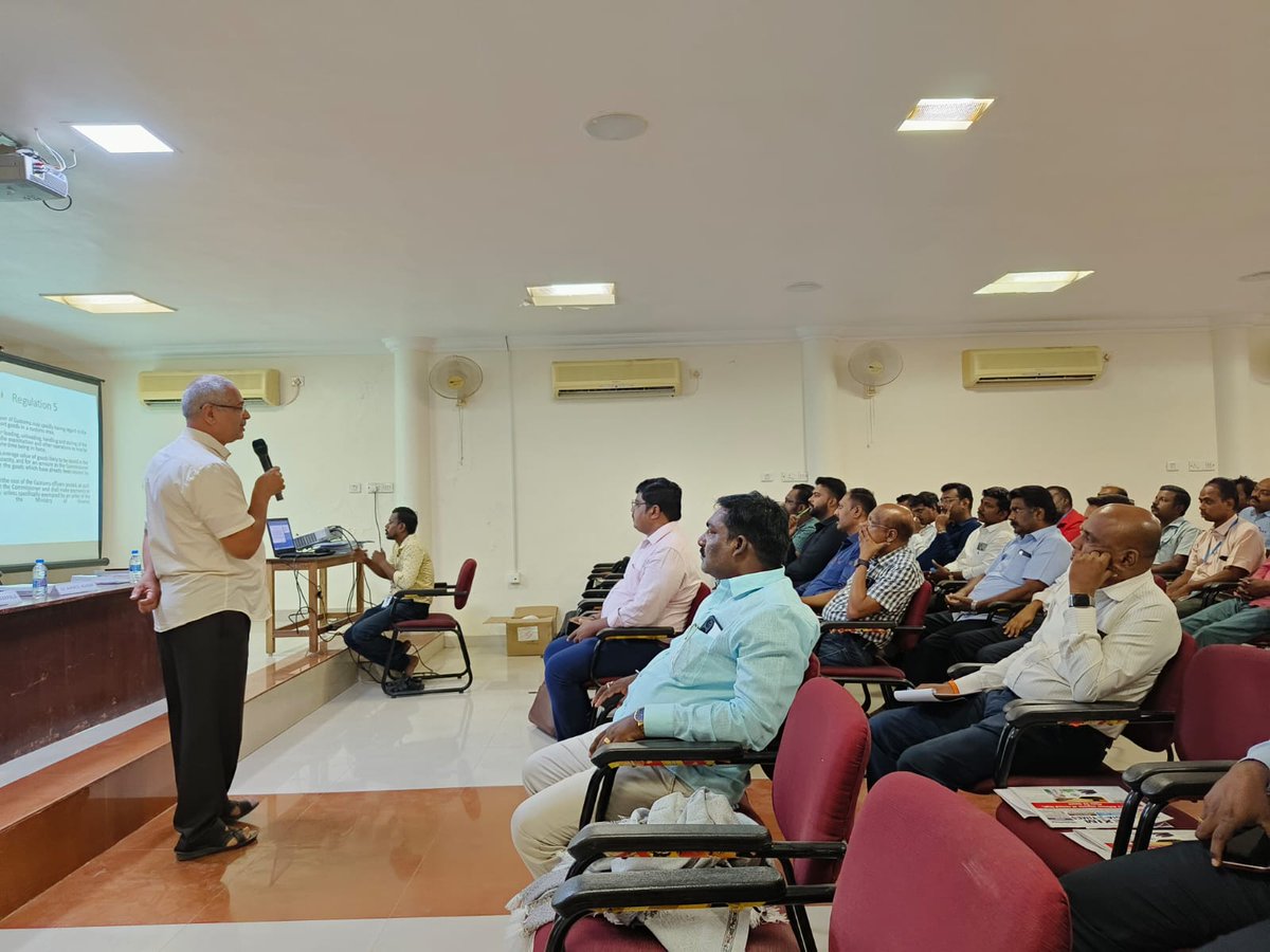 TutyCFSAsstn's tweet photo. Tuticorin CFS Association conducted a Knowledge Sharing Program on the Friday, 16th June, 2023 on Introduction to Customs Act &amp; Handling of Cargo in Customs Area Regulation Act 2009 (HCCAR2009) lectured by Mr. Pratap Jampala, MA, MBA, Retired Customs Appraiser, Chennai. https://t.co/RQwhy27bTh