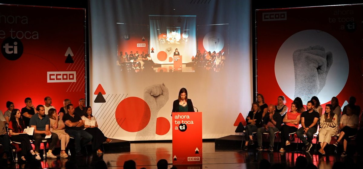 serviciosccoo's tweet photo. 🔴 Estamos en la Jornada Confederal sobre AENC

🗣 Noemí Trabado (@NoemiTrabado) SG de CCOO en Banco Santander (@ccoo_santander) interviene hablando de la experiencia federal en la regulación de elementos de Digitalización en la Negociación Colectiva

#ElPoderDeCambiarLasCosas https://t.co/TKab6Al5YP