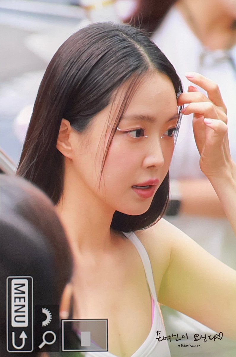 230621 프리뷰

🥰🥰🥰

 #손나은 #나은 #naeun #ナウン (<a href="/1994marcellasne/">나은</a> )