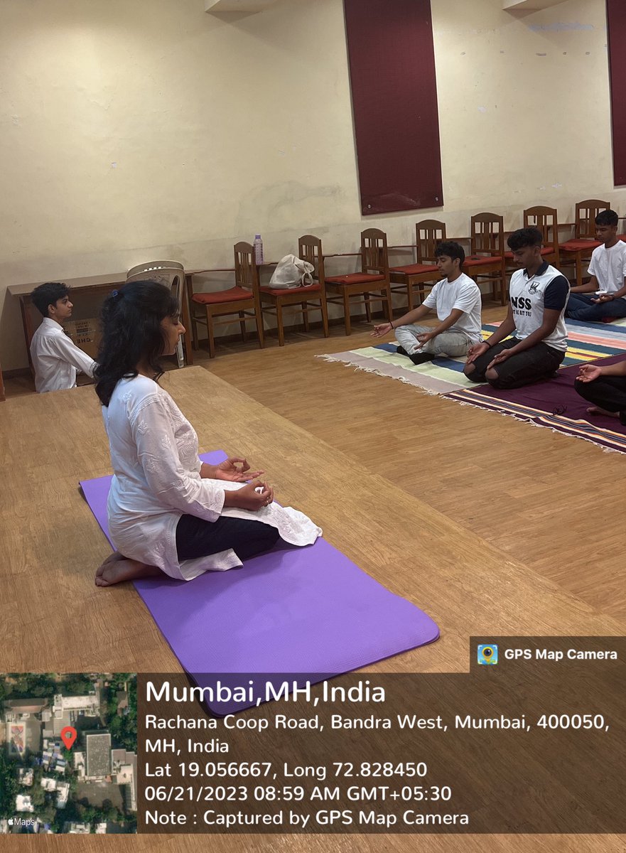 nssstandrews's tweet photo. On the occasion of INTERNATIONAL YOGA DAY our nss unit organised a yoga session for the students in collaboration with Bhavini Shethia
@ConnectingNss @_NSSIndia https://t.co/4Yi2dPp6Fk