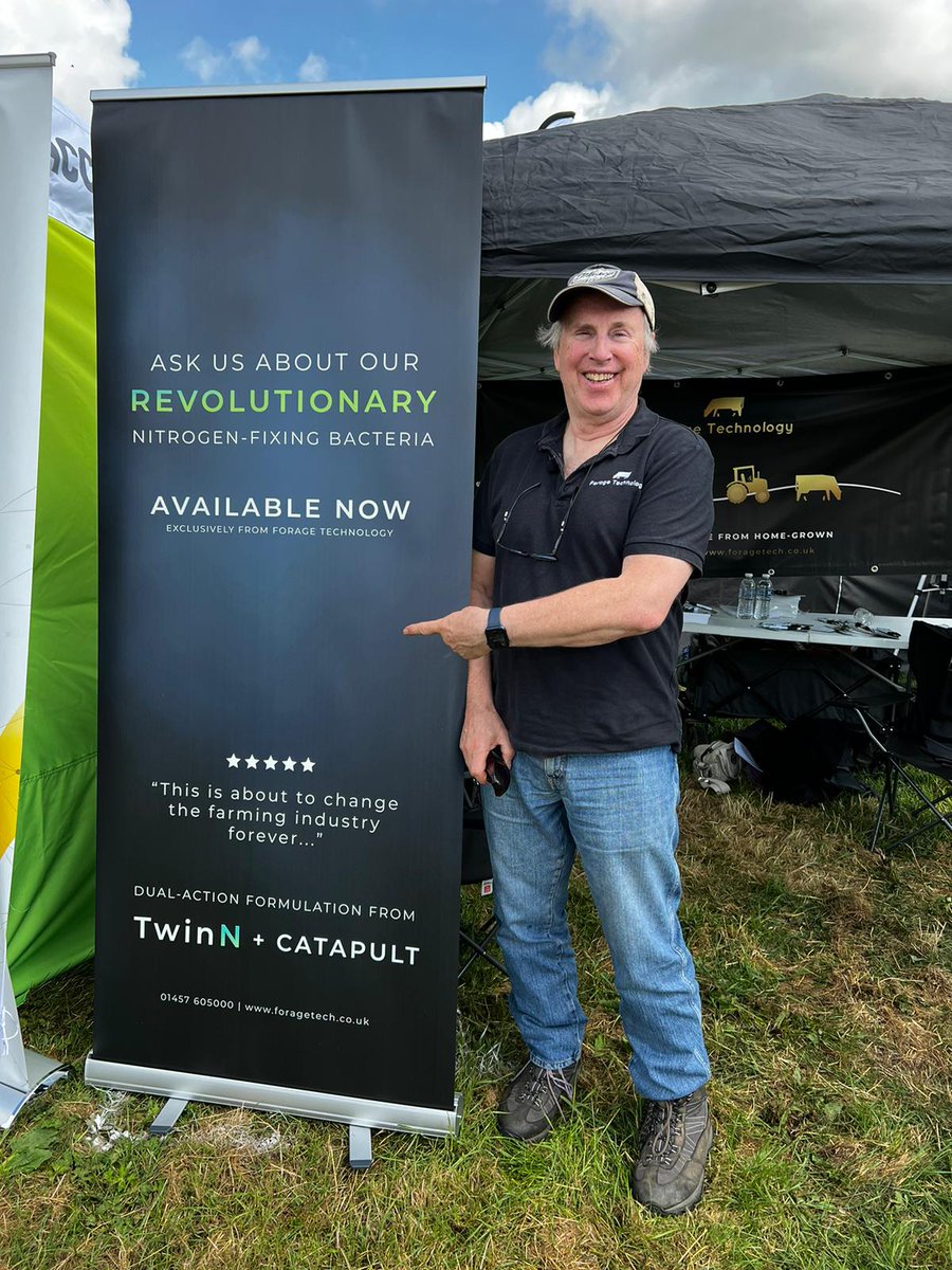 Our Founder Colin Hanson-Orr is speaking about something VERY EXCITING on the soil stand... 👀

You have 4 chances to hear about it at 11:30/12:30/1:30/2:30 

You can register your interest for our upcoming, revolutionary product here: linktr.ee/newrootscollec…