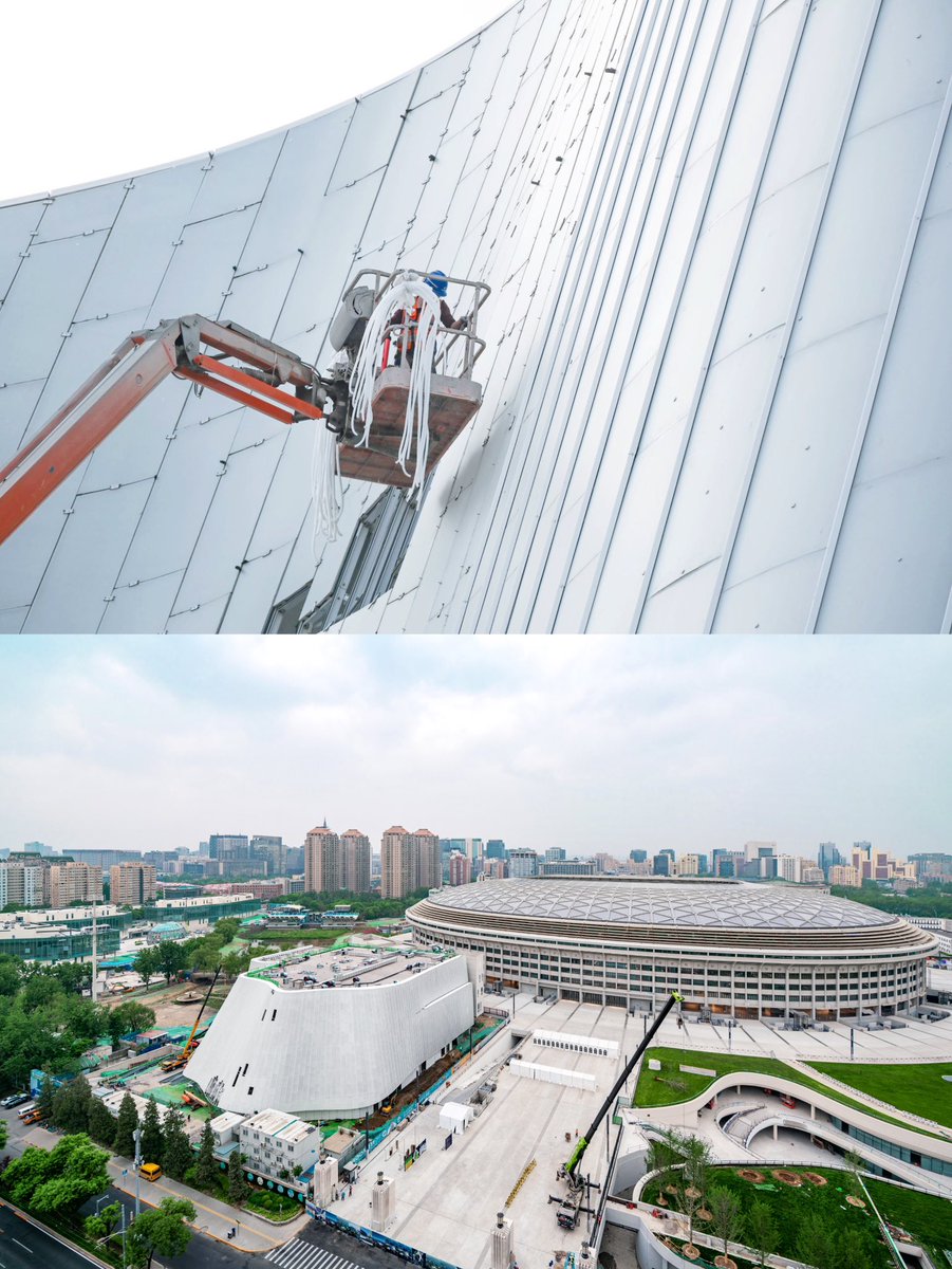mad_mayansong's tweet photo. The translucent, wavy facade of China Philharmonic Concert Hall nears completion, as one of the most significant cultural projects in capital Beijing.🤍

#chinaphilharmonicconcerthall #majorculturalproject #translucentfacade #nearscompletion #madarchitects #mayansong https://t.co/vkLrKZM4kI