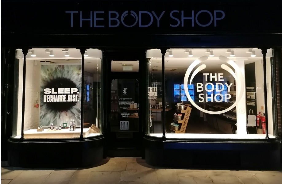 @TheBodyShopUK Well done on taking part, please will you consider taking action on pollution? #LightPollution is pollution, so please #SwitchOffTheLights and #GoDark when closed