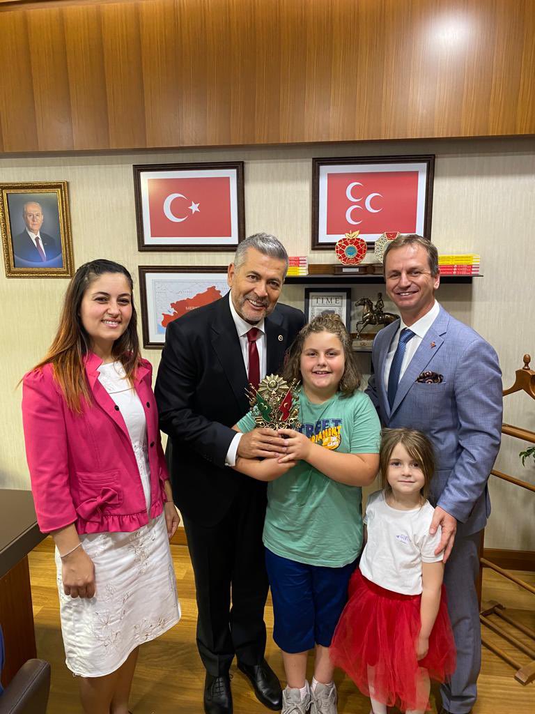 📍Türkiye Büyük Millet Meclisi

28. Dönem MHP Mersin Milletvekili adayımız Sayın Fatih ÖNGE ve kıymetli ailesi, Gazi Meclisimizde hayırlı olsun ziyaretimize geldiler. 

Nazik ziyaretlerinden dolayı kıymetli ailemize teşekkür ederiz. Mersinimiz için hep birlikte var gücümüzle