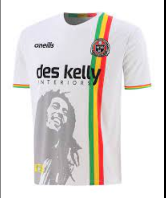 me_n_mymonkey's tweet photo. @erbature 14 senedir şampiyon olamıyoruz ama @bfcdublin İrlandanın en sevdiğim kulübü. Ayrıca store ürünleride çok başarılıdır. https://t.co/9L4MKSmpBk