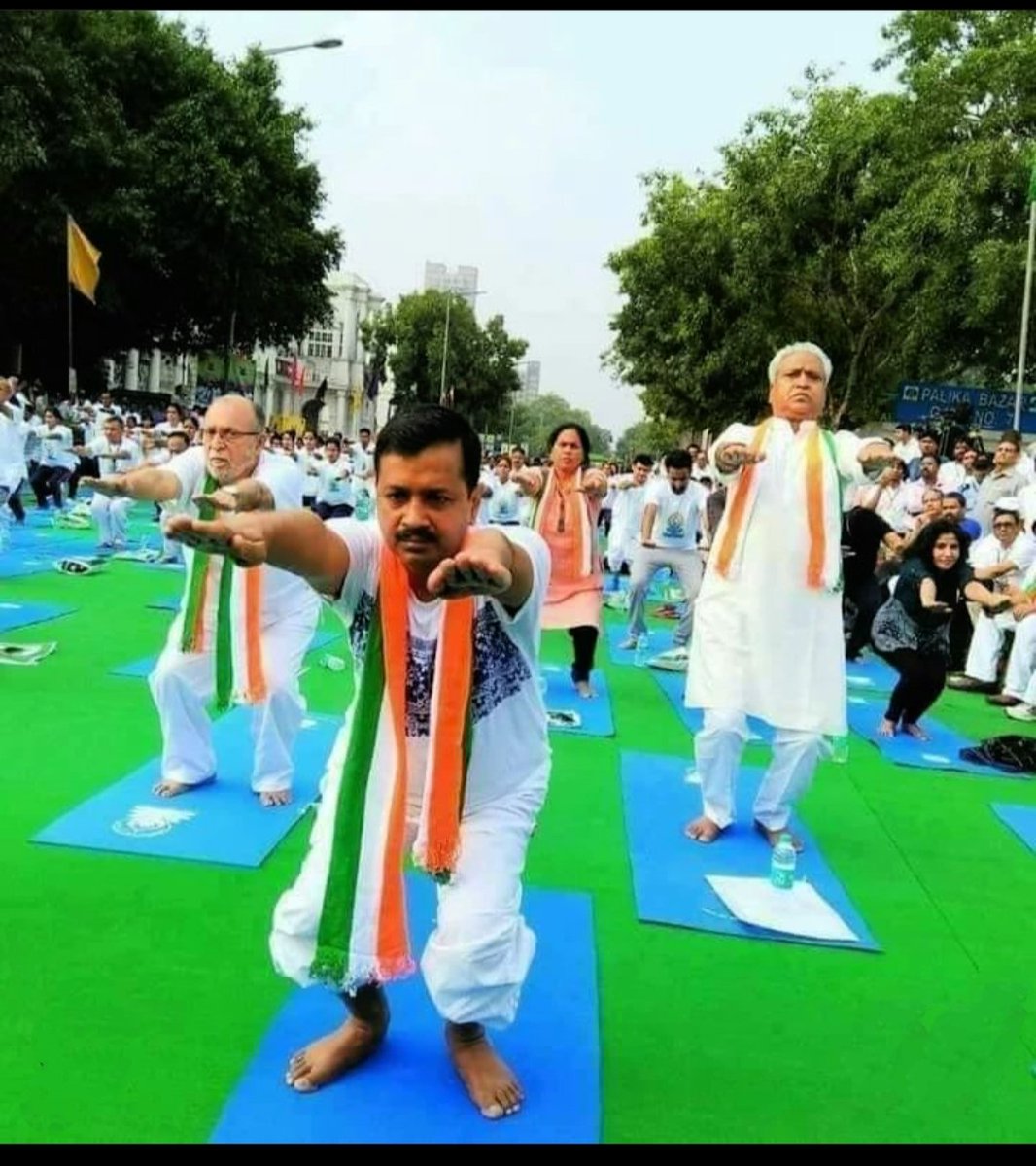 सभी को #योगदिवस की ढेरों शुभकामनाएं..!
.........☺️🙏
#WorldYogaDay23