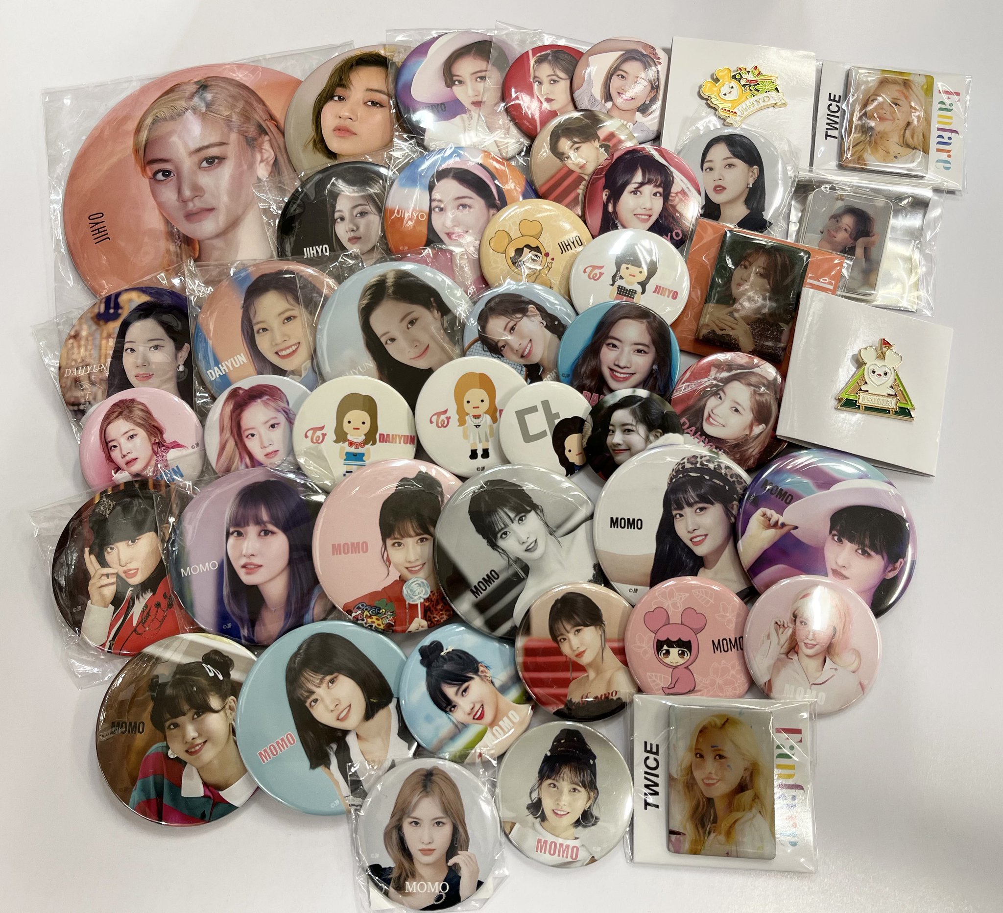 TWICELAND ミナ ソウルコン 缶バッジ （商品詳細ページ | ONCE JAPAN 