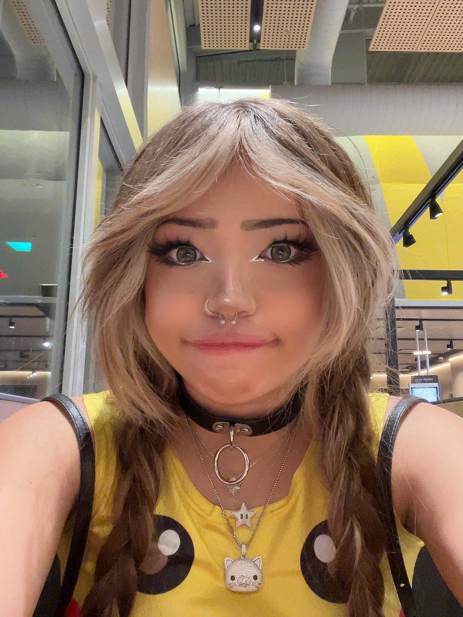 angelicatlol on Twitter "i just got hit on in real life for the first time EVER and i’m wearing