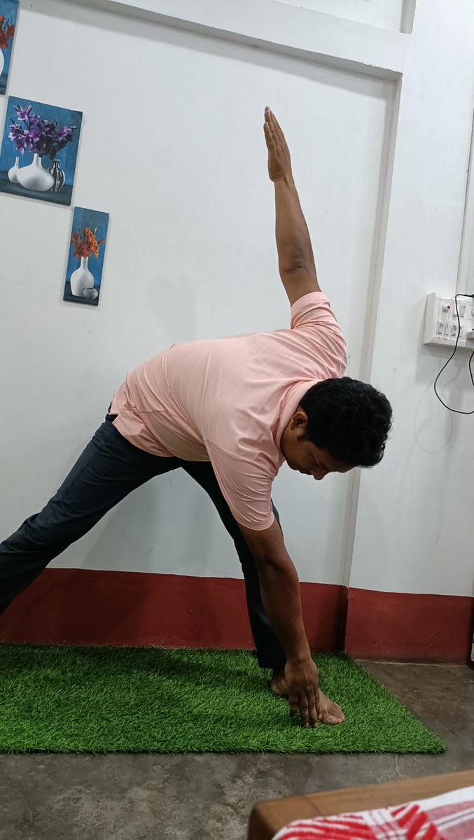 CscDarrang's tweet photo. 🧘‍♀️🧘Wishing a very happy Yoga Day 
Darrang, Assam https://t.co/WPaOn6XH1w